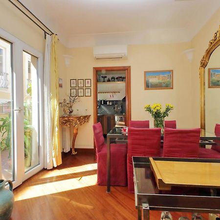 4Bnb - Luxury Trevi Apartment W Terrace Rome Buitenkant foto