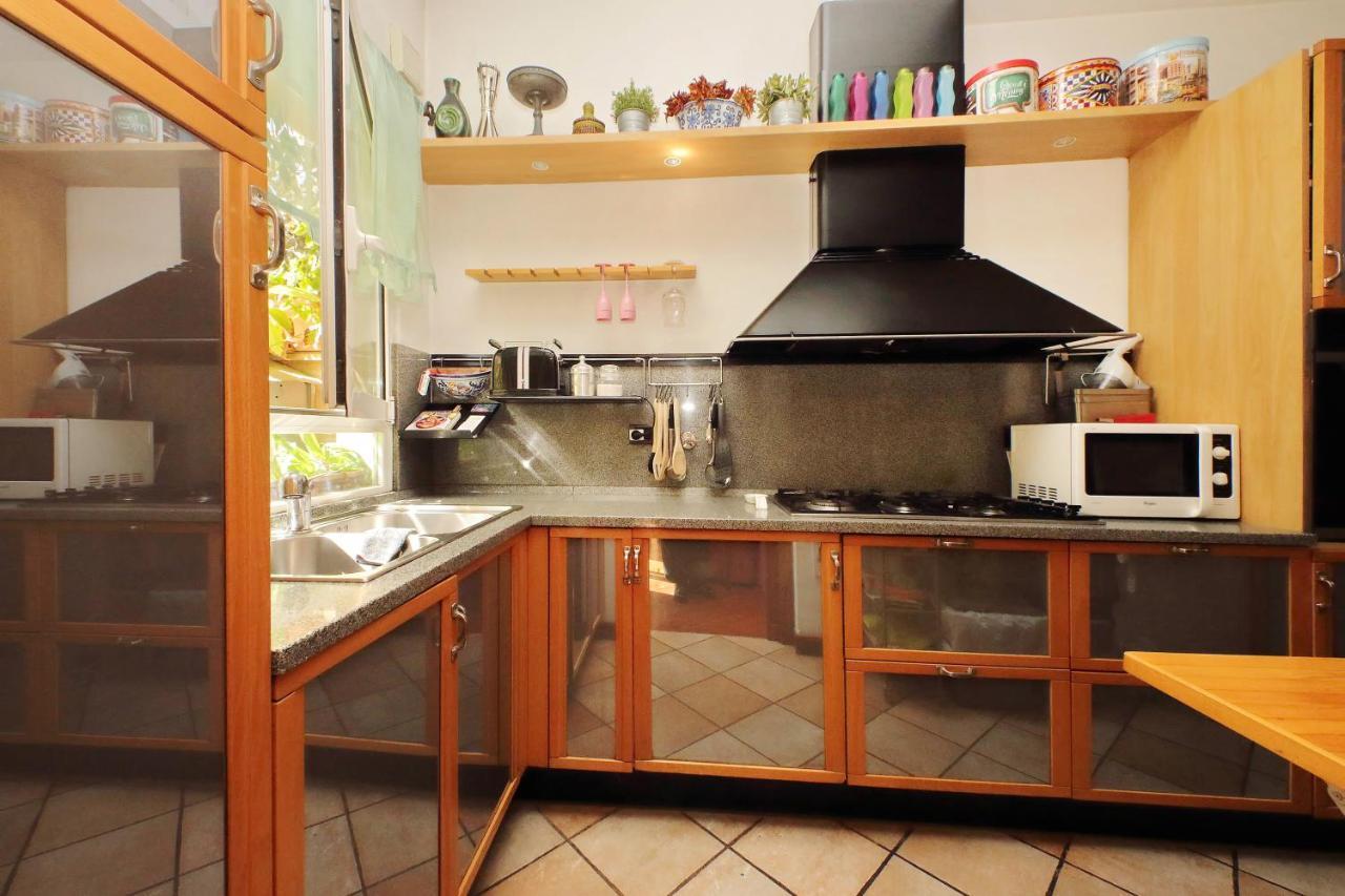 4Bnb - Luxury Trevi Apartment W Terrace Rome Buitenkant foto
