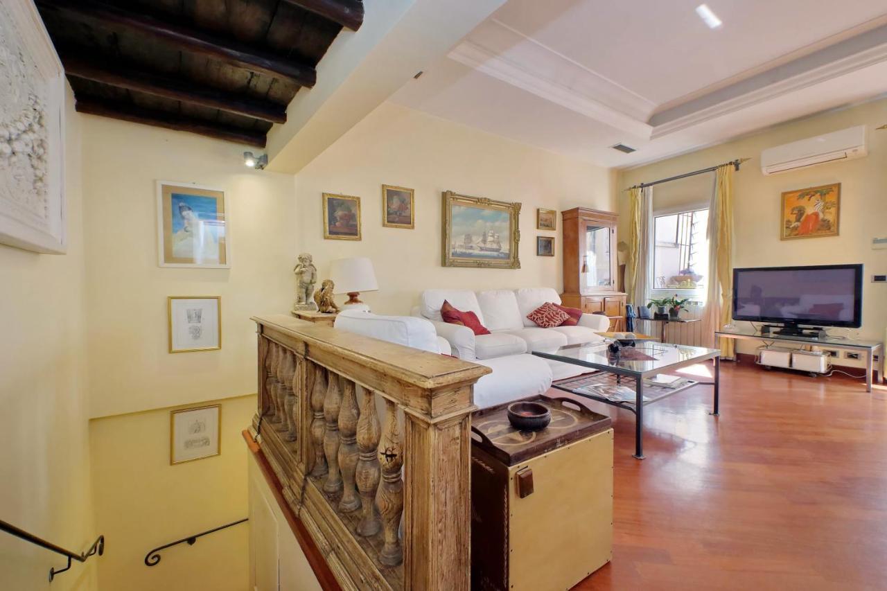 4Bnb - Luxury Trevi Apartment W Terrace Rome Buitenkant foto