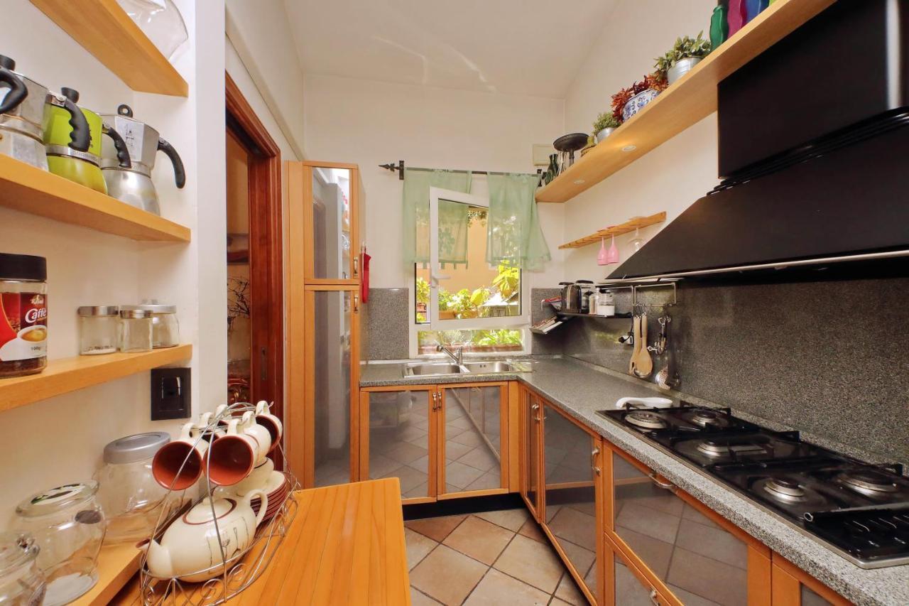 4Bnb - Luxury Trevi Apartment W Terrace Rome Buitenkant foto